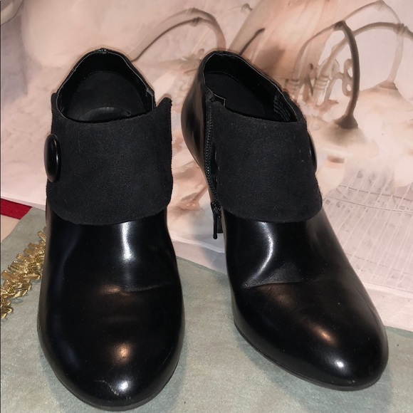 Naturalizer Shoes - Used boots by naturalize size 9